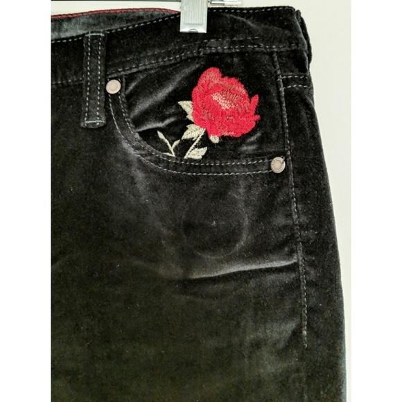 johnny was embroidered jeans